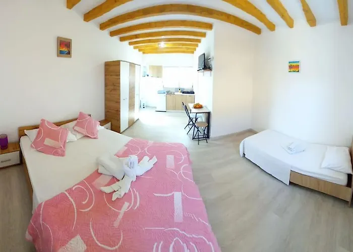 Villa La Toscana Costinesti Schitu